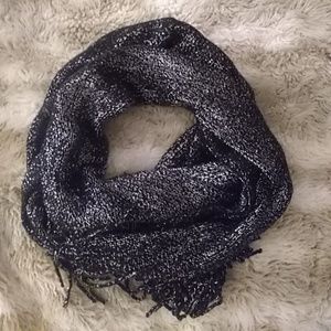 Black and silver classy scarf